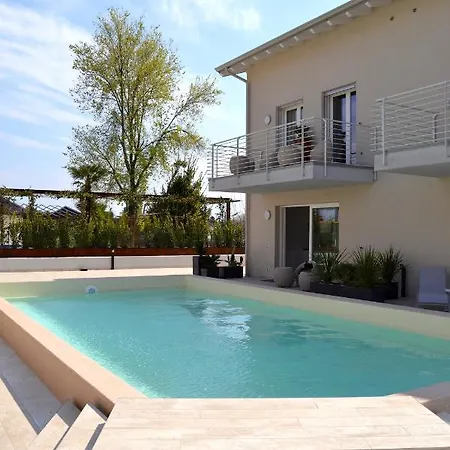 Zen Ar Holiday-home Appartamento Peschiera del Garda