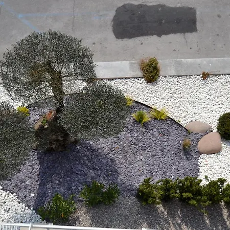Zen Ar Holiday-home Apartment